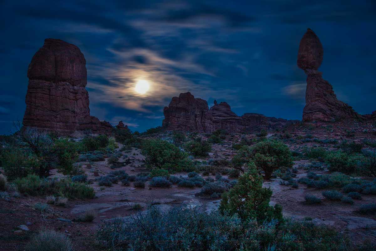Moonrise - Arches NP  _MG_3201-1200